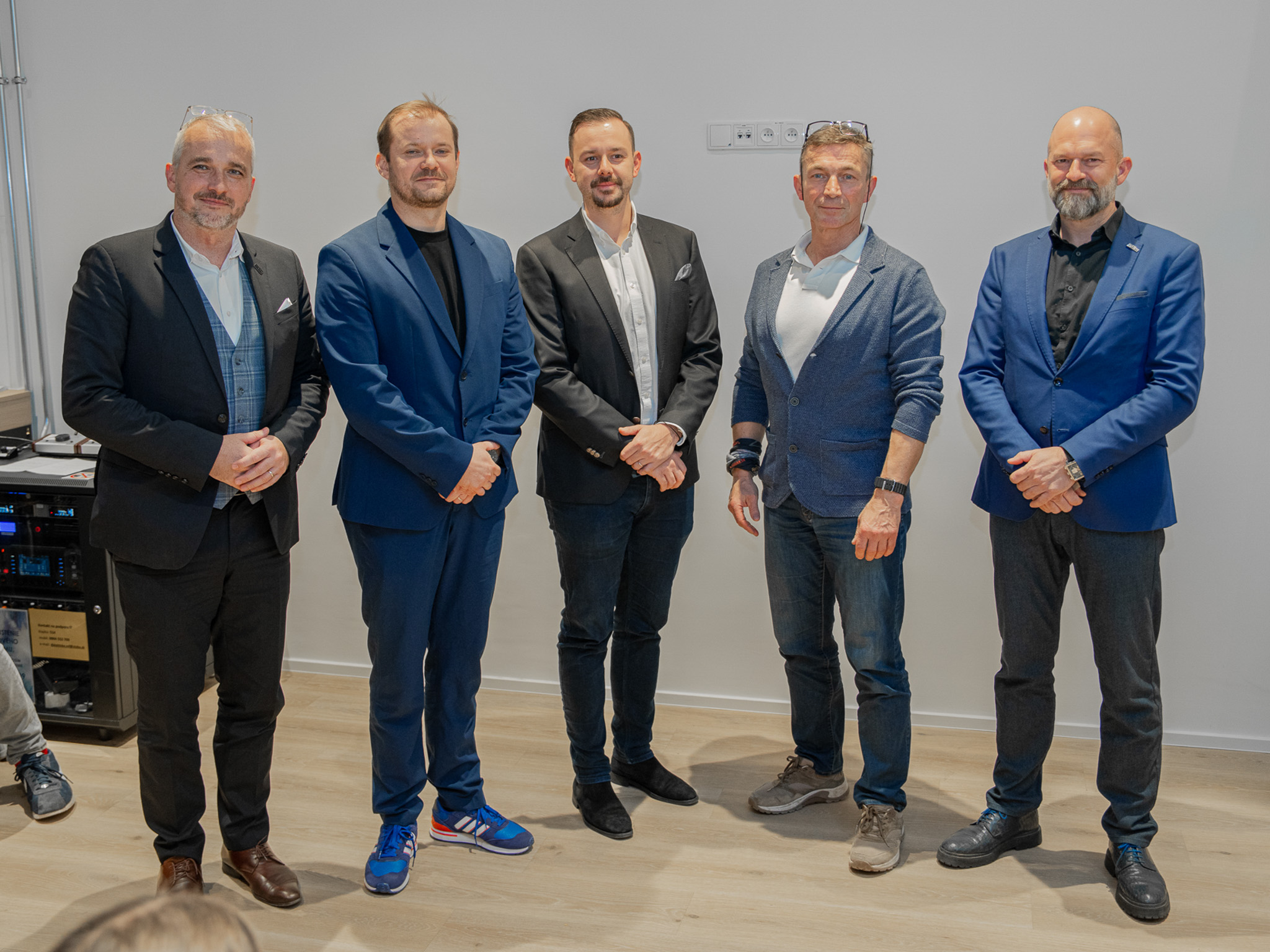 Boli sme súčasťou AI hackathonu: Víťazné riešenie chce zautomatizovať kontrolu stavebnej dokumentácie, a tým zrýchliť stavebné procesy